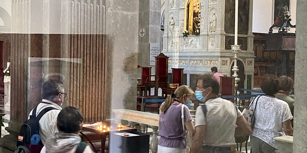https://www.guideturisticheviterbo.it/wp-content/uploads/2020/09/Basilica-della-Madonna-della-Quercia.jpg
