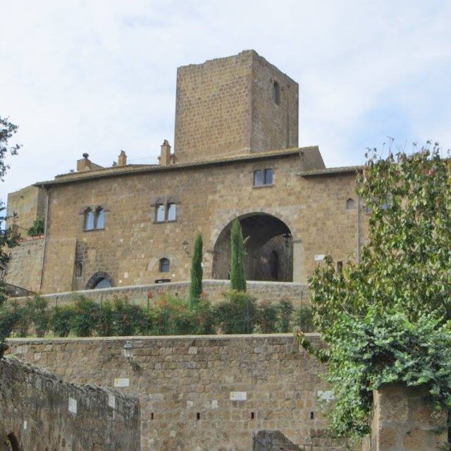 VULCI-TUSCANIA. Tour 1 giorno.