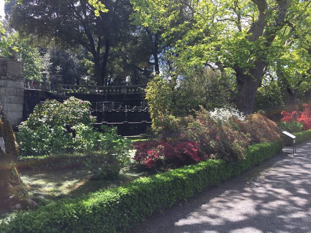 Villa Lante. La Fontana dei lumini. Guide Turistiche Viterbo.