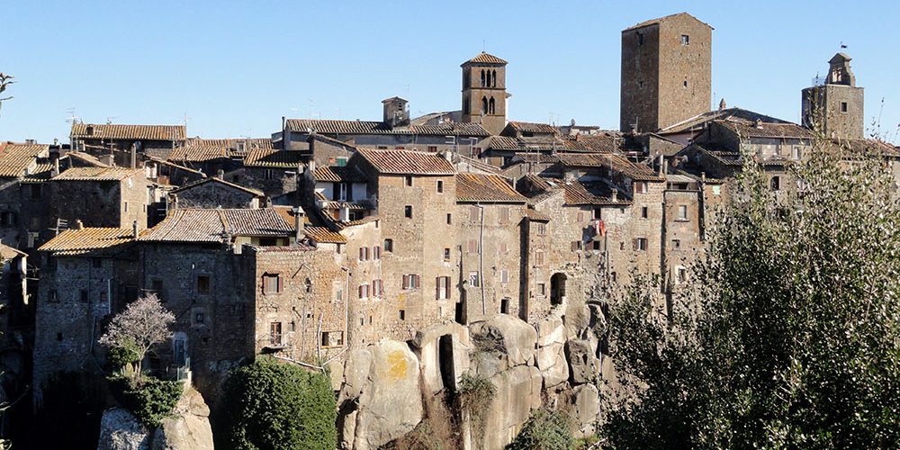 https://www.guideturisticheviterbo.it/wp-content/uploads/2020/03/Vitorchiano.jpg