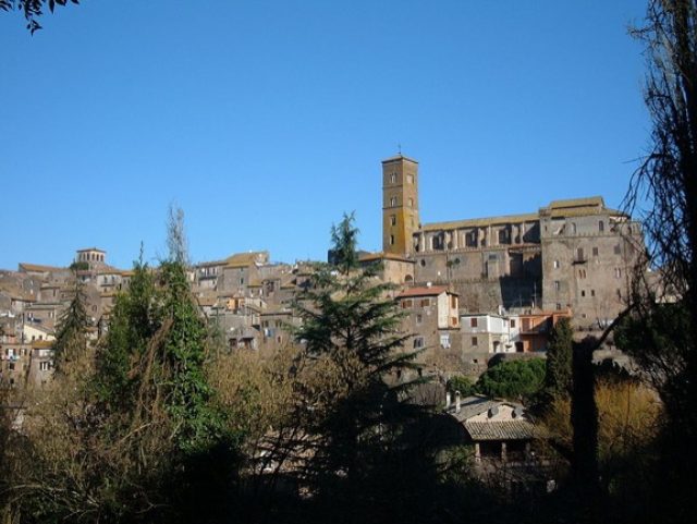 SUTRI